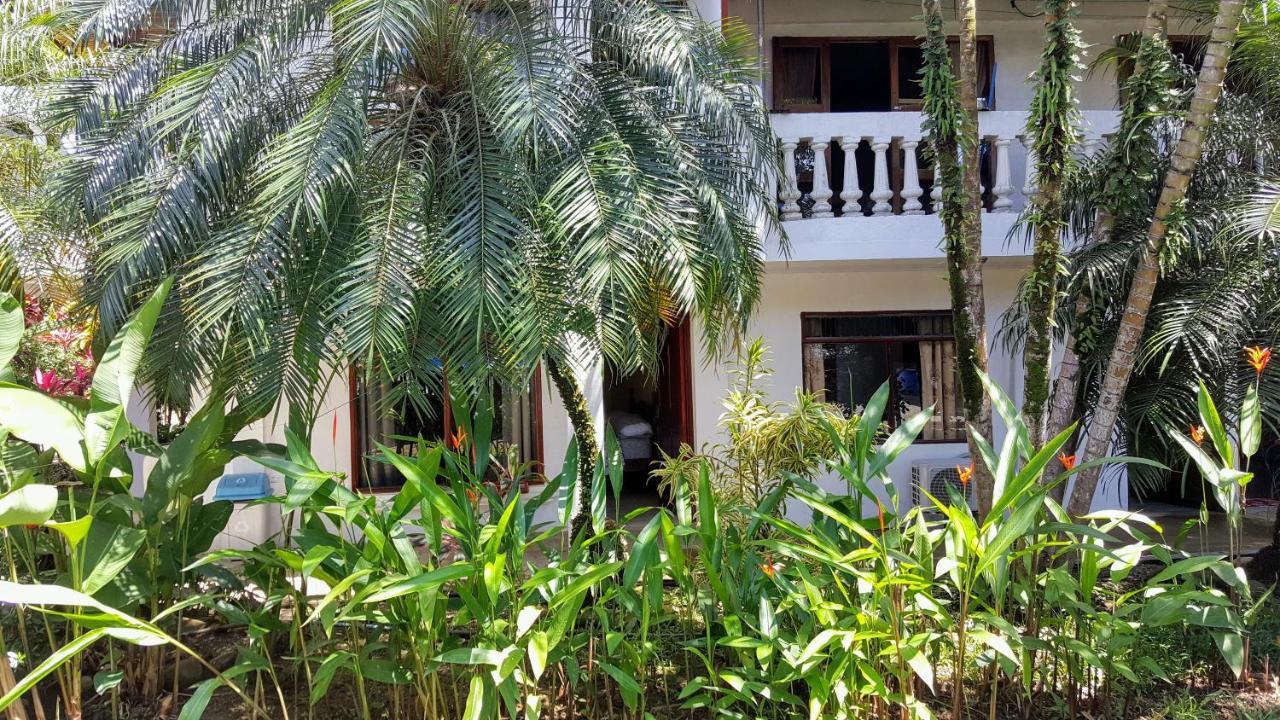 Hotel Quepos Paraiso Exterior photo